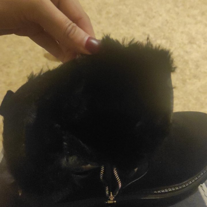 Зимние ботинки