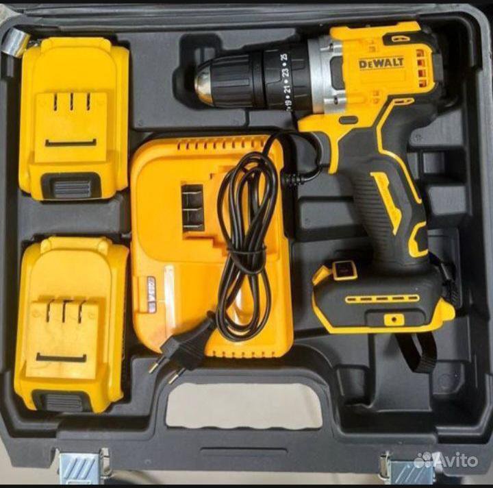 Новый безщеточный шуруповерт DeWalt 24 Вт