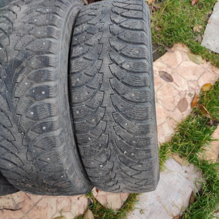 Шины зимние шипованные Nokian Tyres Nordman 4