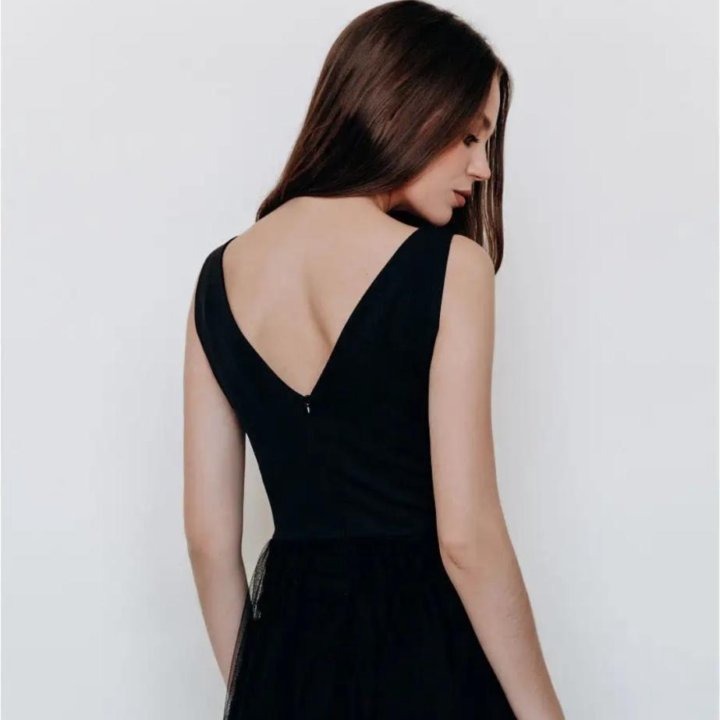 Платье вечернее