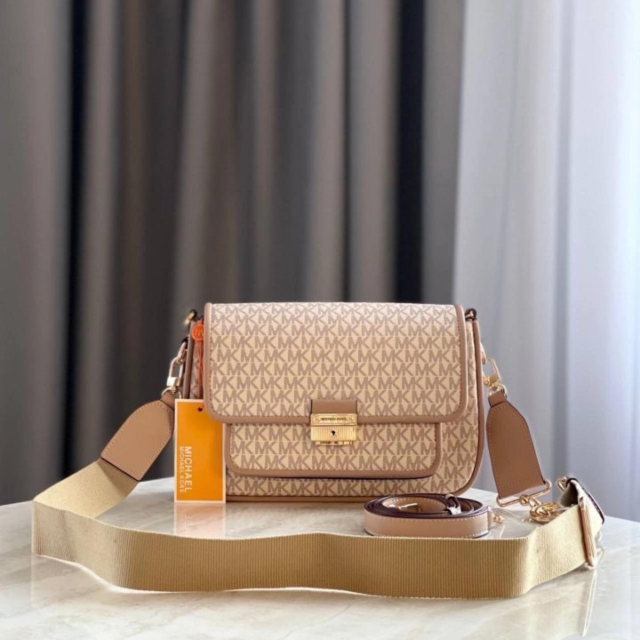 Сумки Michael Kors