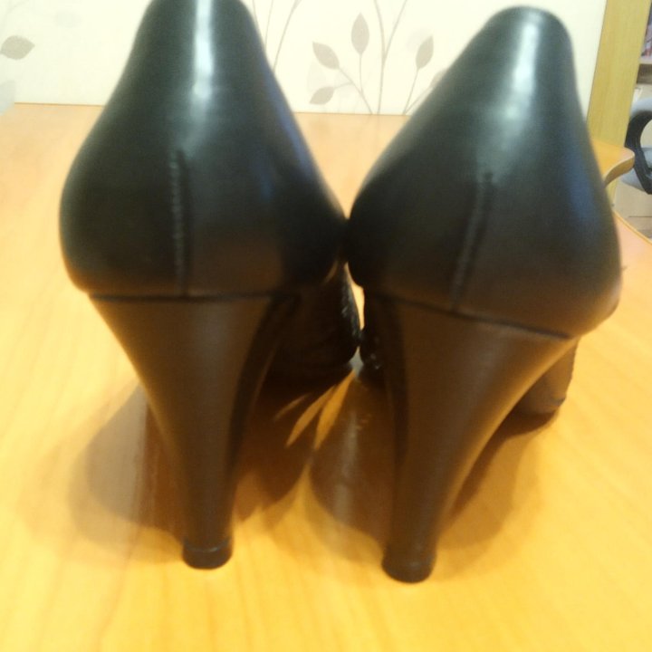 Туфли женские, кожаные Belwest, 39 размер
