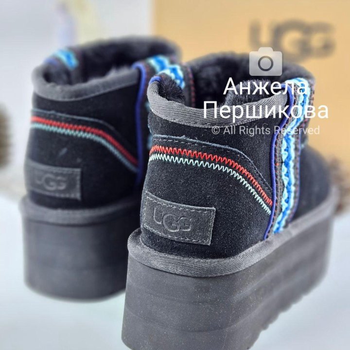 Ugg Classic Ultra Mini Braid Plarform Black