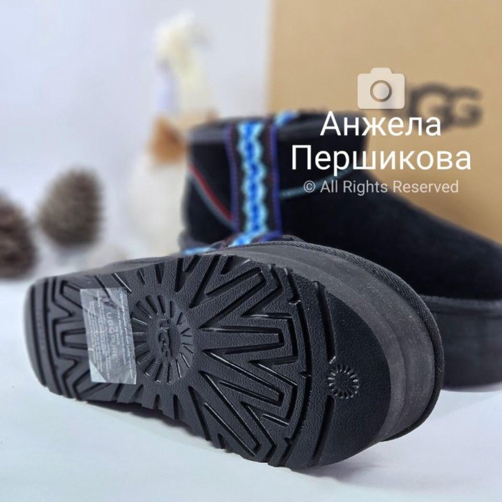 Ugg Classic Ultra Mini Braid Plarform Black