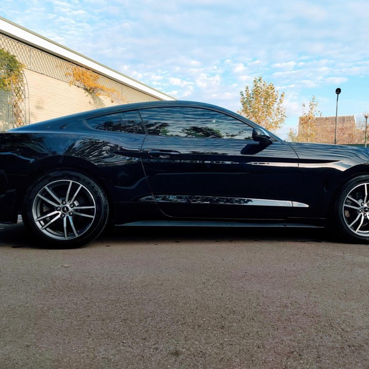 Ford Mustang, 2017