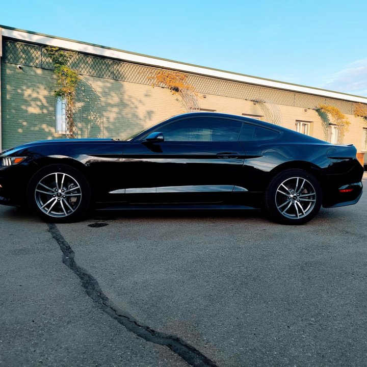 Ford Mustang, 2017