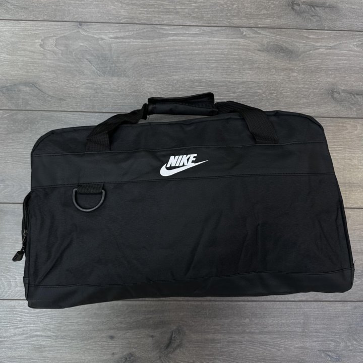 Сумка спортивная Nike