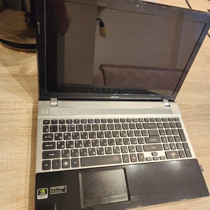 Acer V3-571g, core i7, 16gb, SSD+HDD,nvidia gt640m