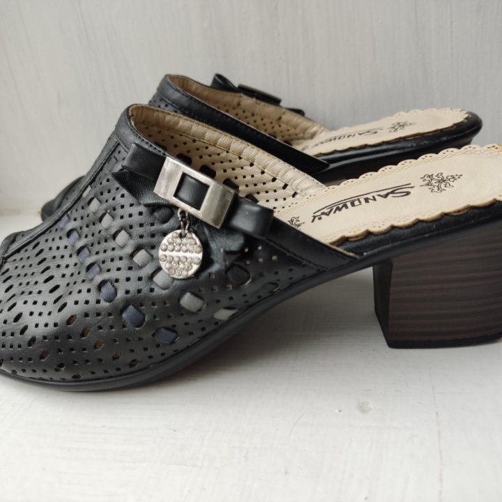 Босоножки сабо