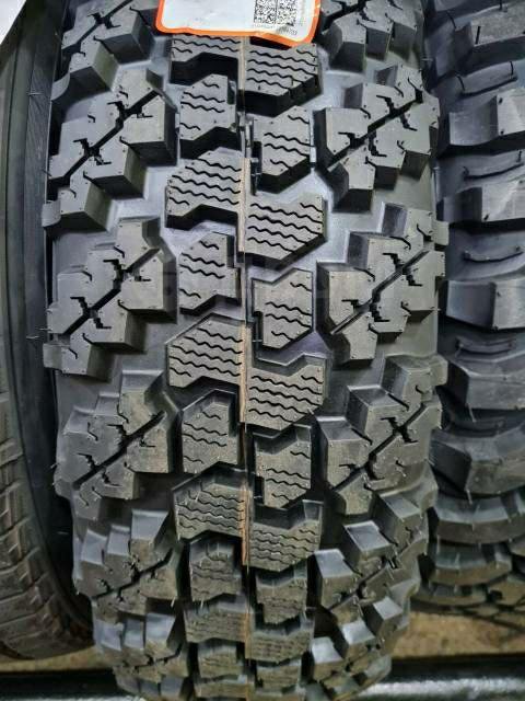 Грязевые шины 235/75R15 Forward Safari 530