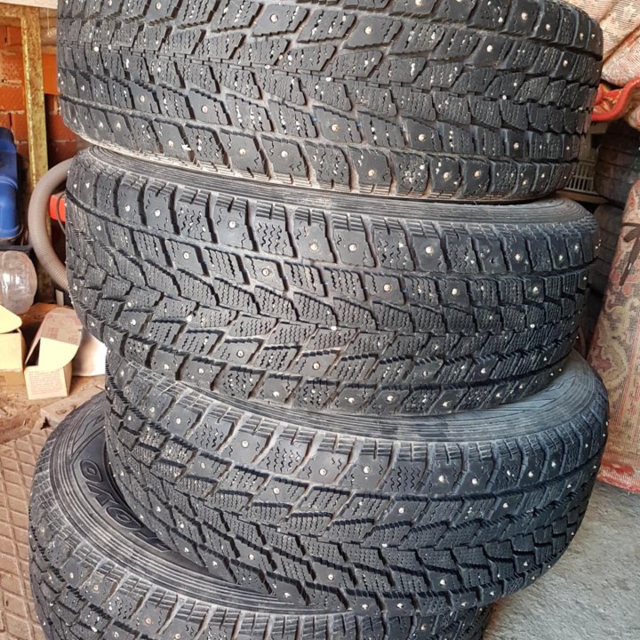 Комплект Зимней Резины 215/65 R16