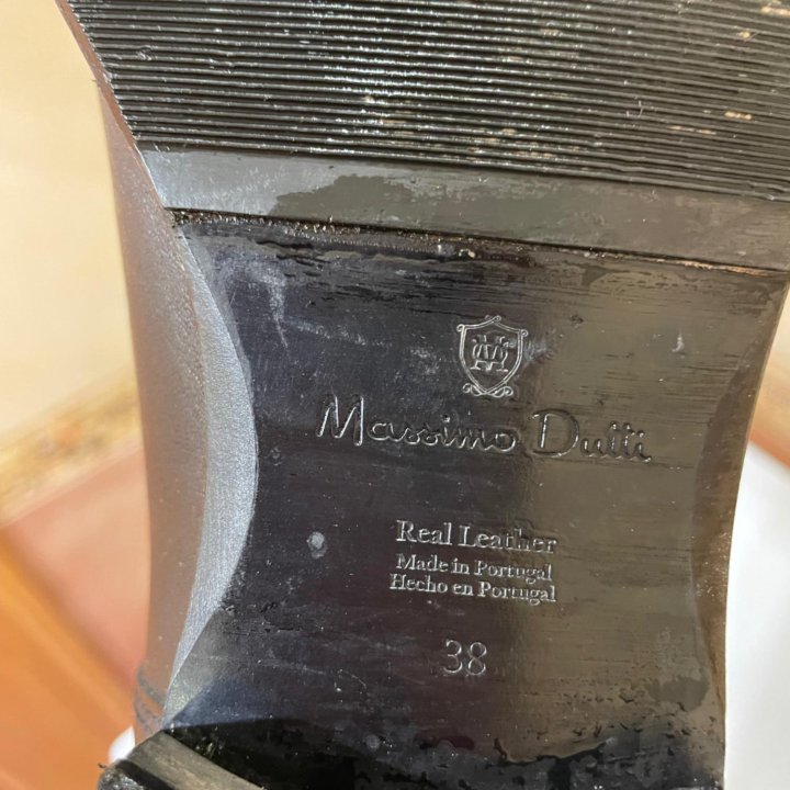 Ботинки кожаные Massimo Dutti