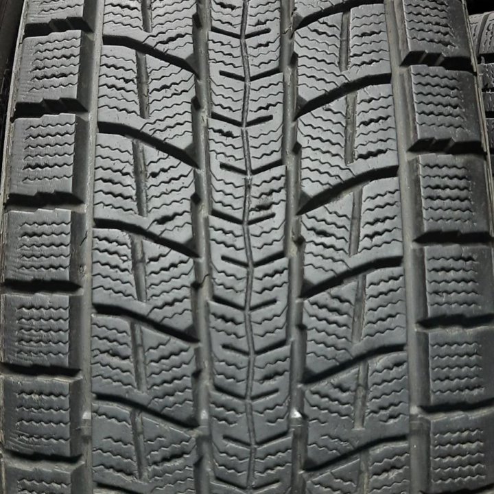 225/60R18 100R Dunlop Winter Maxx SJ8