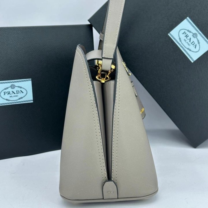 Сумки PRADA