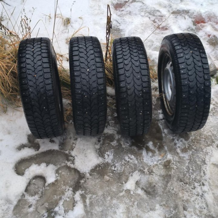 Зимние колеса yokohama ice guard 175/70r13 на диск