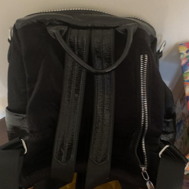 Рюкзак- сумка !!