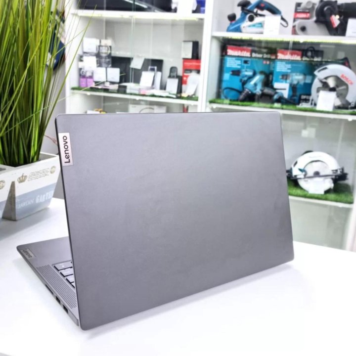 Ноутбук Lenovo IdeaPad 5 14alc05 б/у