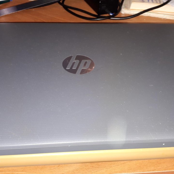 HP 15-da0153ur