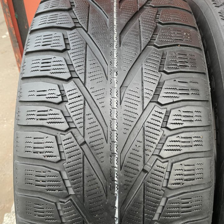 Nokian Hakkapelitta R2 SUV 285/60 R18 2шт