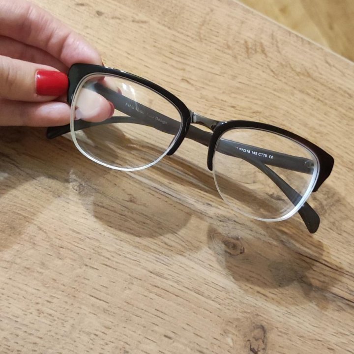 Очки с диоптриями -5.5