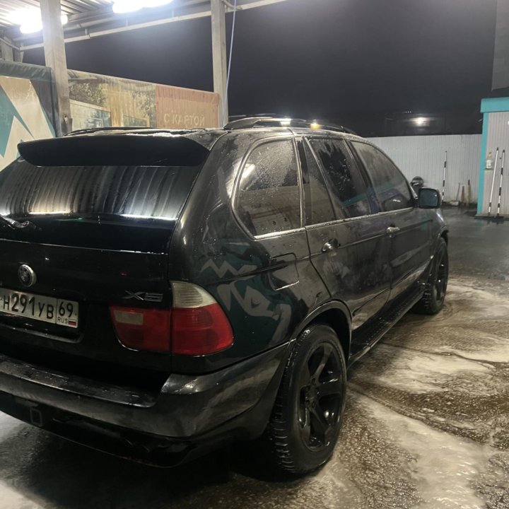 BMW X5, 2000