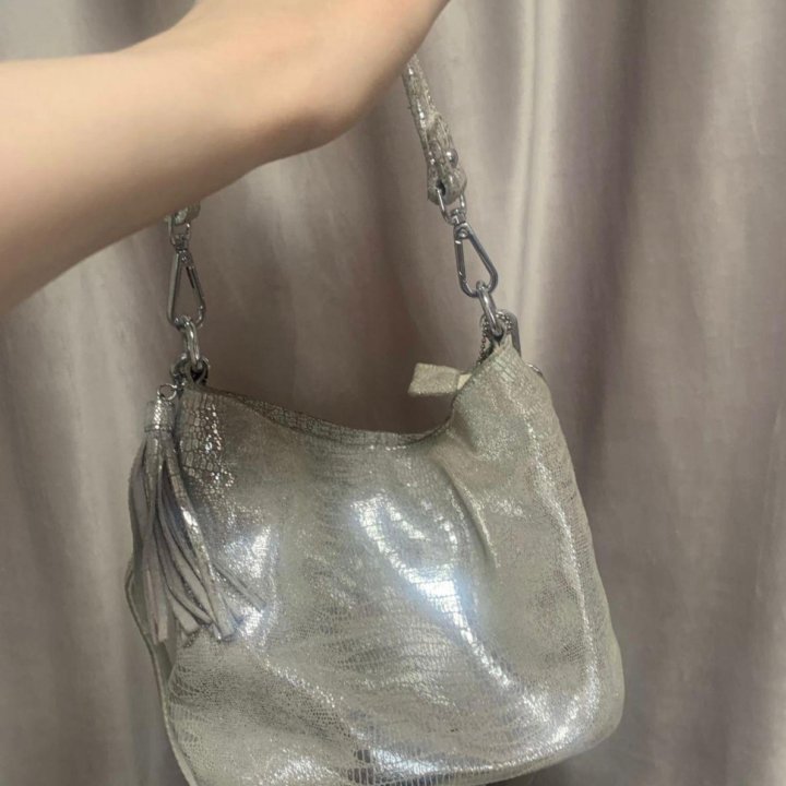 Кожаная сумка