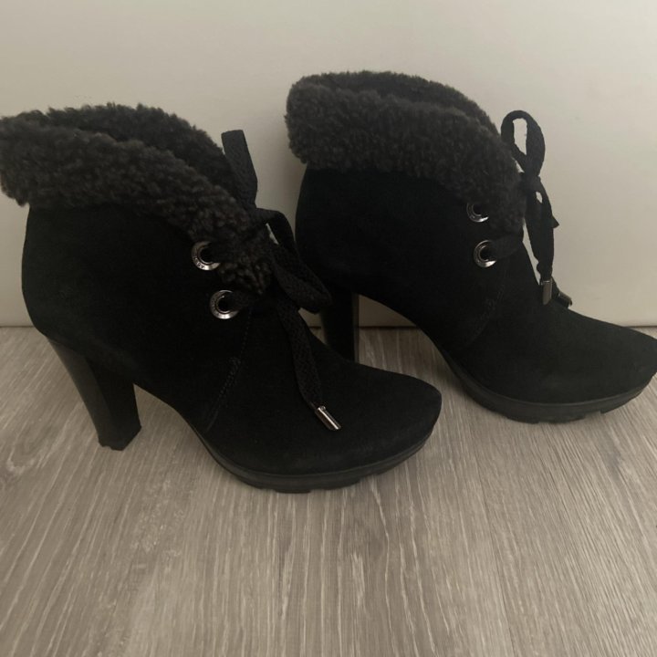 Полусапожки CARNABY