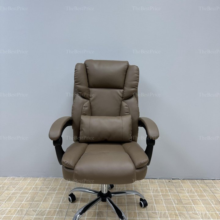 Кресло офисное/Коричневый цвет.Бесплатная доставка