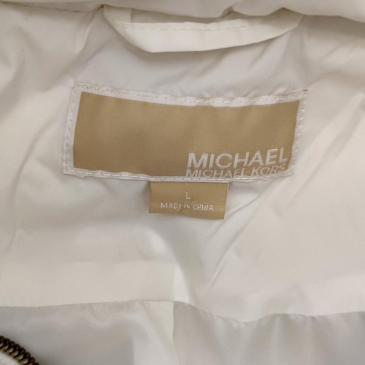 Жилетка белая женская пух Michael Kors L