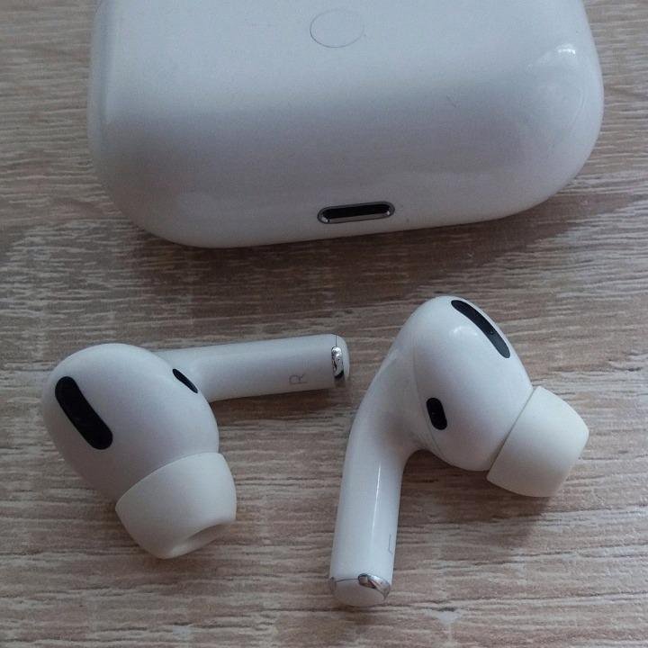 Apple AirPods Pro