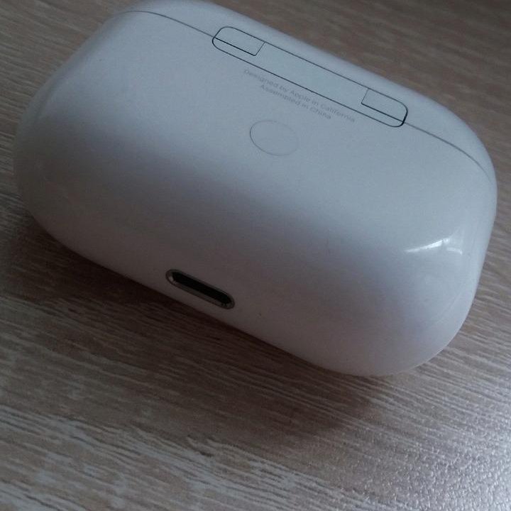 Apple AirPods Pro