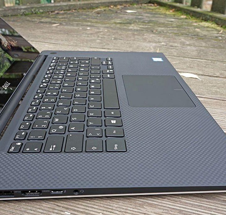 Ноутбук с сенсорным 4К экраном , DELL PRECISION П