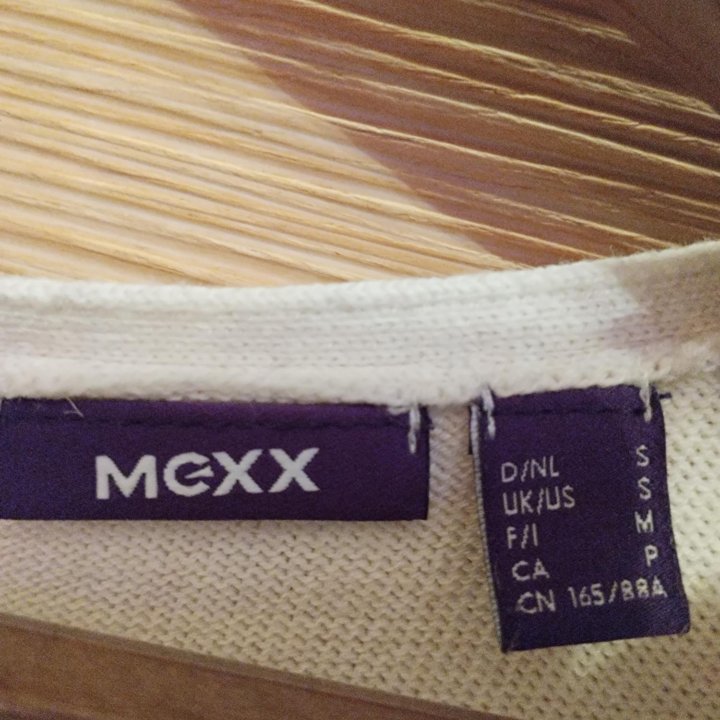 Трикотажное плать Mexx S/M