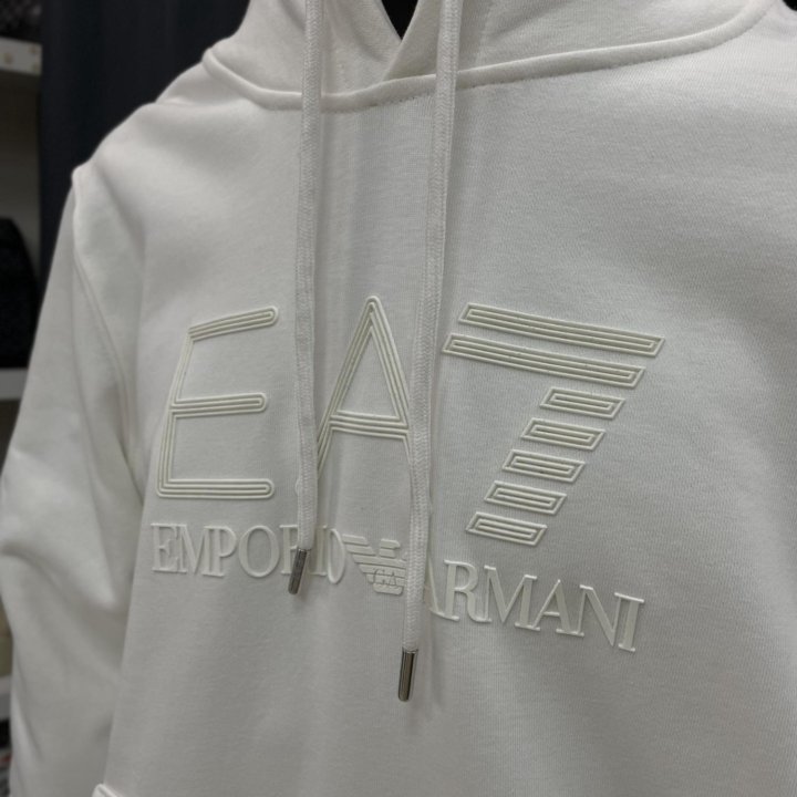 Толстовки Emporio Armani