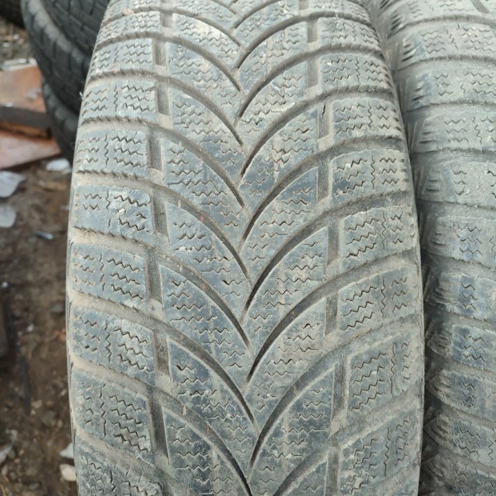 Пара шин 245/70 R16