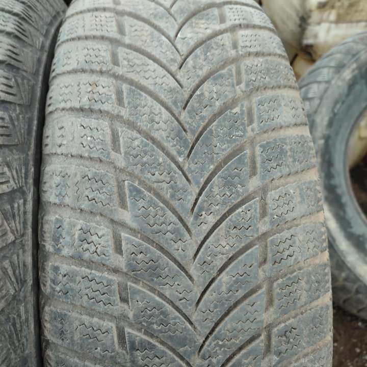 Пара шин 245/70 R16