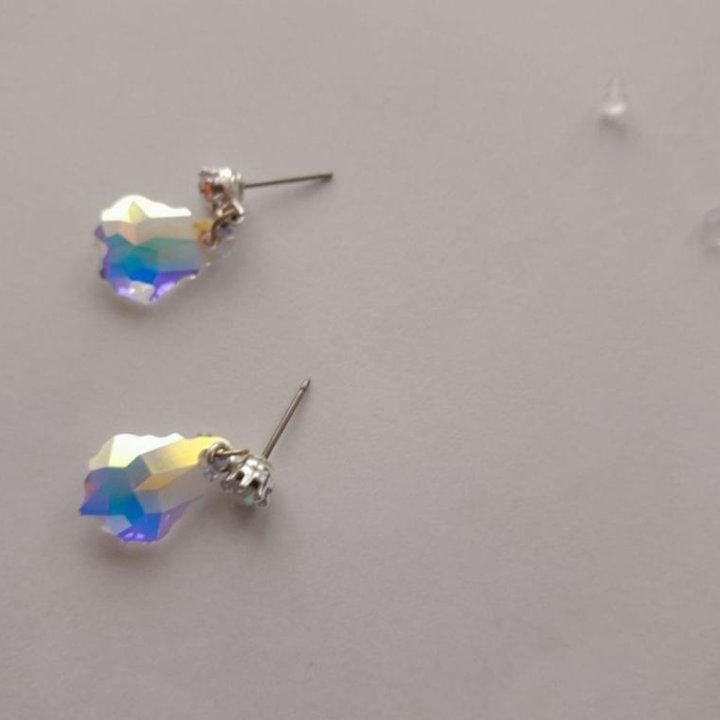 Swarovski серьги пусеты