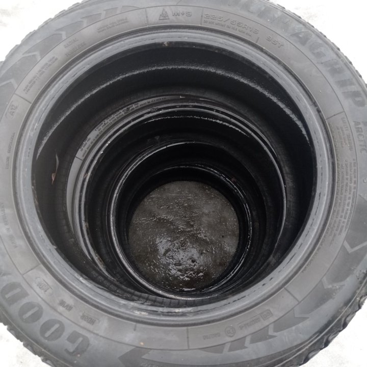 Комплект зимней резины 225/55R16