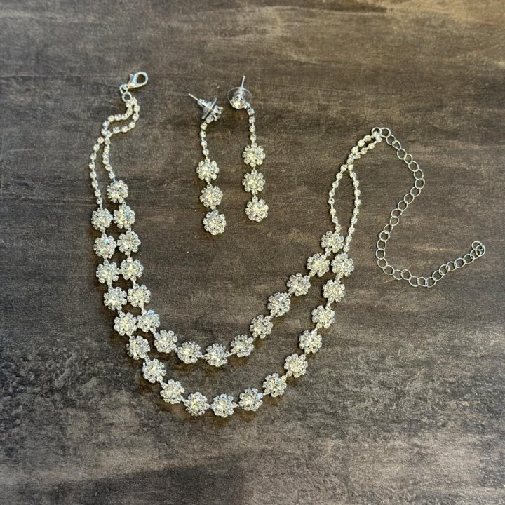 Набор колье и серьги