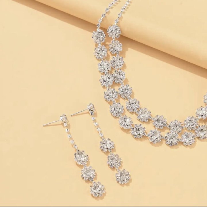 Набор колье и серьги