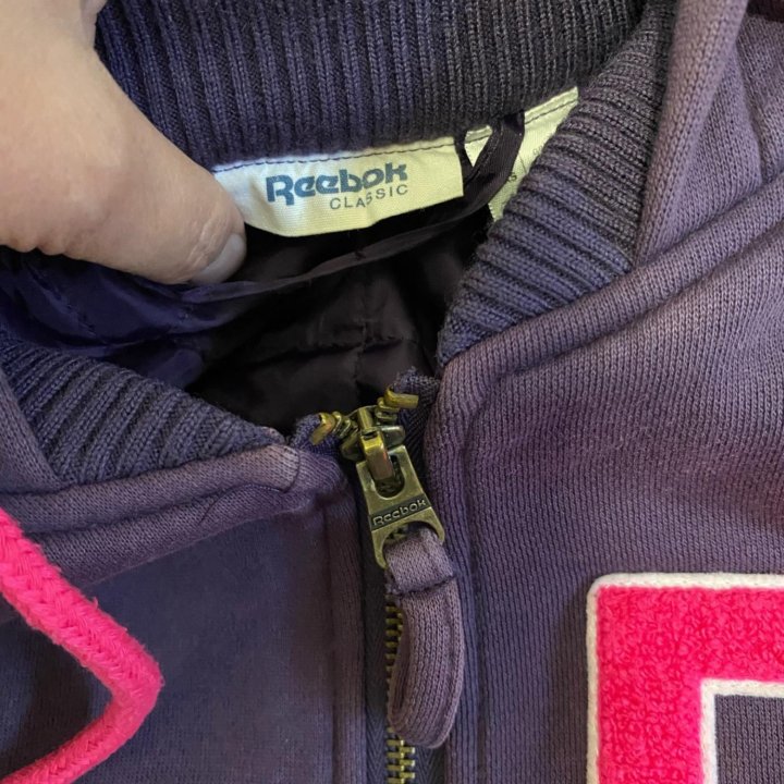 бомбер Reebok