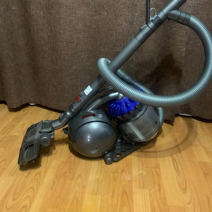 Пылесос Dyson