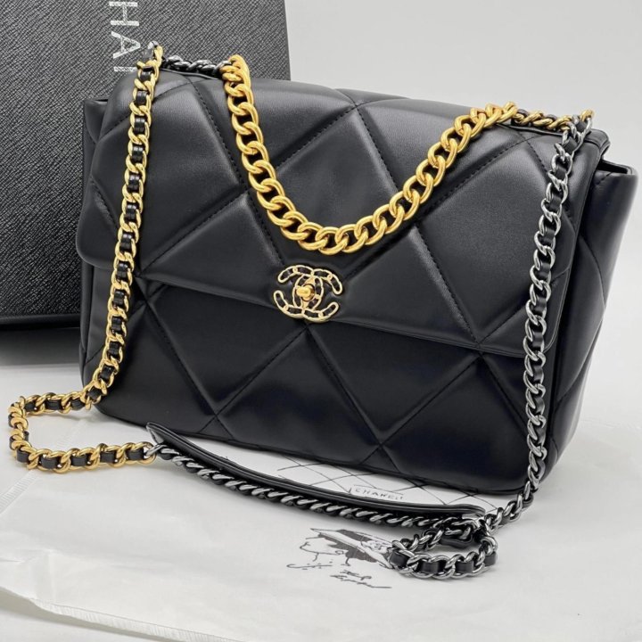 Сумки Chanel