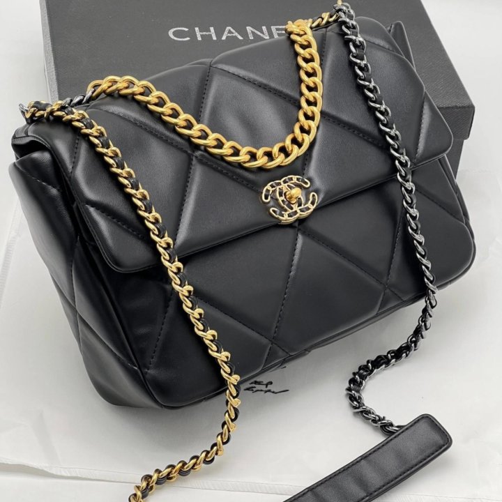 Сумки Chanel