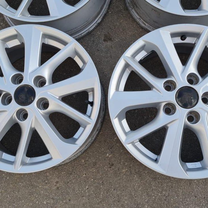 Диски литые Toyota Replay R16 5x114.3 4шт подбор