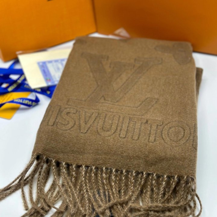Палантин Louis Vuitton 