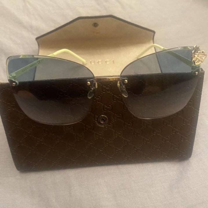 Очки Gucci