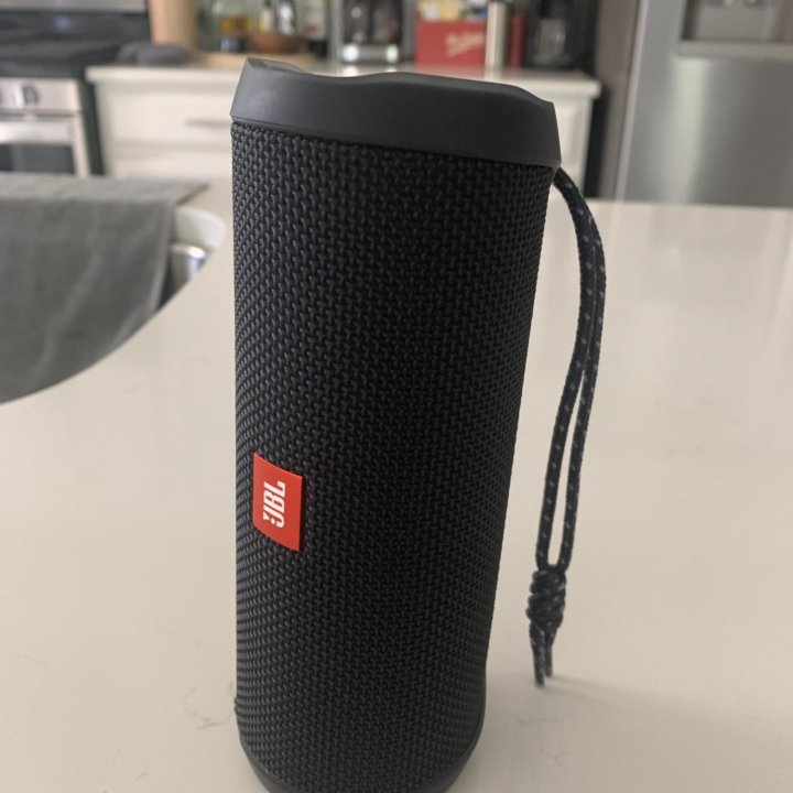 JBL flip 4 оригинальная