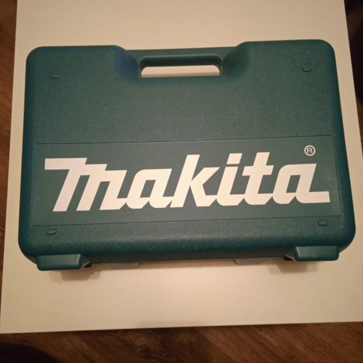 Болгарка Makita