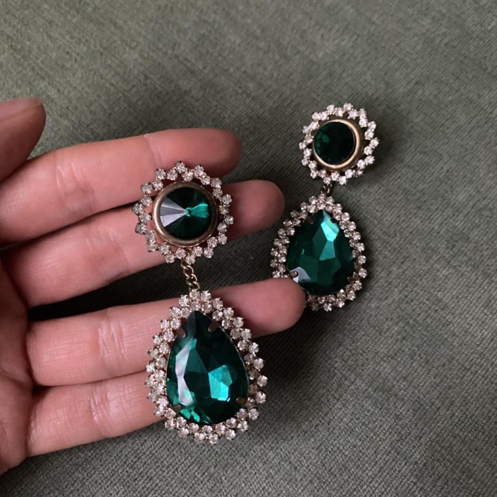 Серьги гвоздики